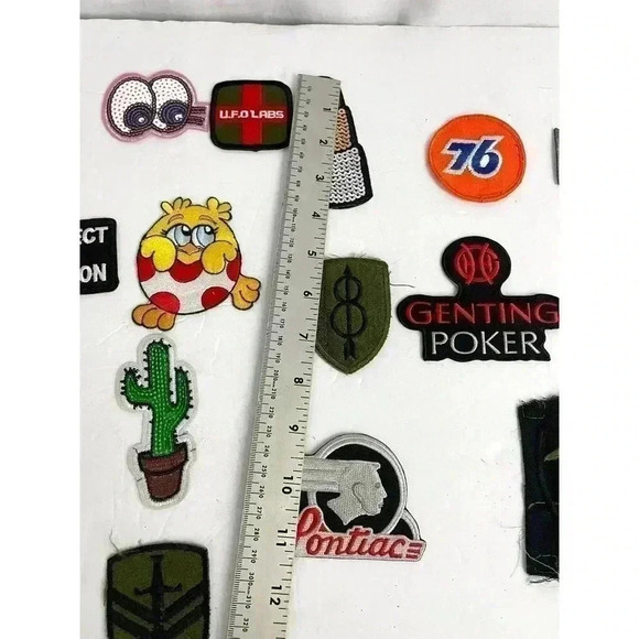 20 PC Assorted Sewing Applique Patches Iron on Sew On NEW Mixed - Picture 9 of 10